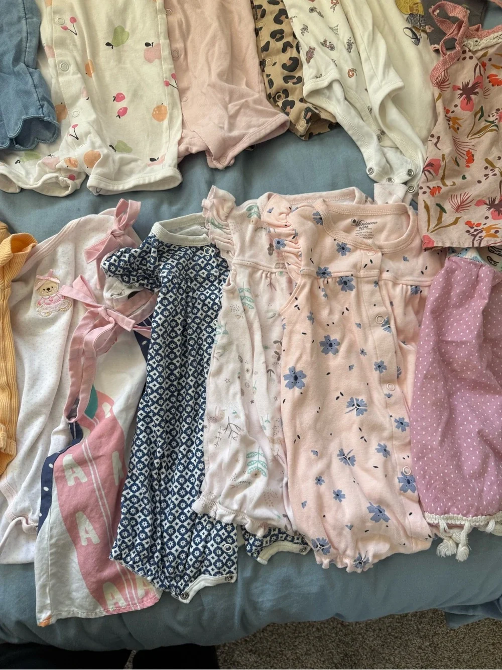 Mixed Baby Girl clothes Bundle - 6-12 months 30 pieces